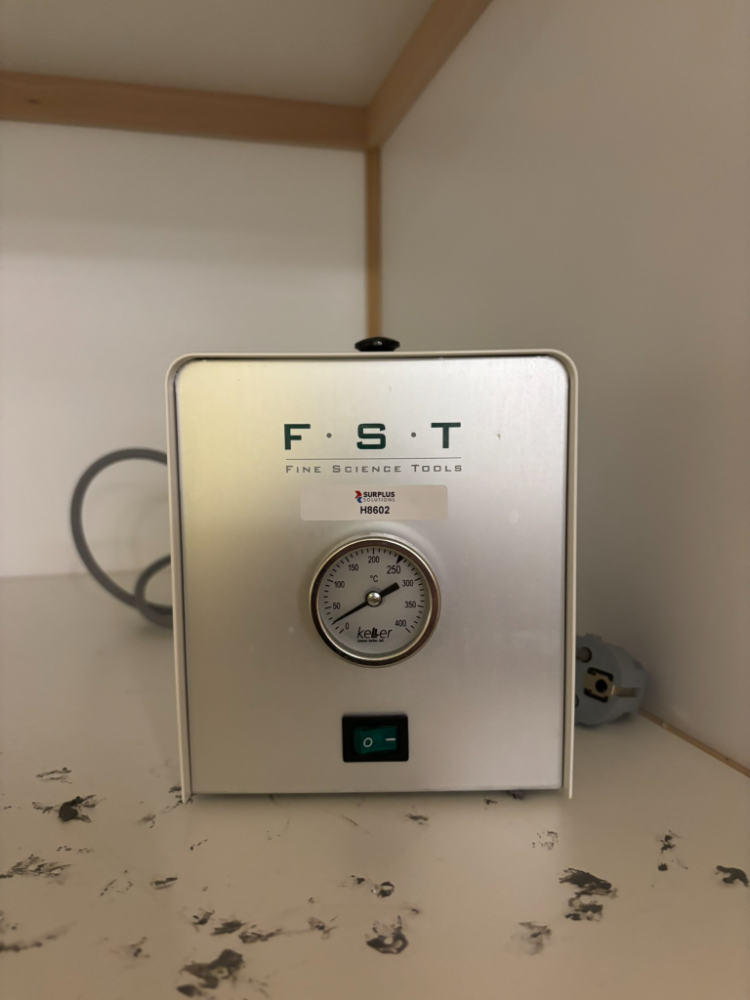 Image of Simon Keller Fine Science Tools